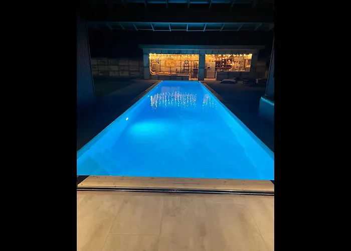 Des Chateaux Du Pessac Leognan Villa